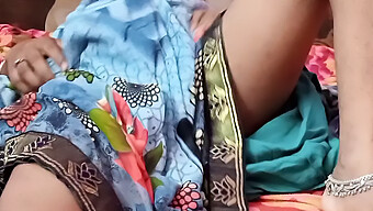 Bhabhi Desi Menikmati Seks Kasar Dengan Kontol Besar Dalam Film Porno India