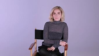 Kiernan Shipka Leikkisässä Itsetyydytyshaasteessa